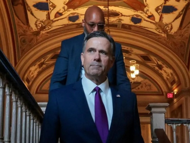 CIA director had two-hour meeting with new Venezuelan leader in Caracas